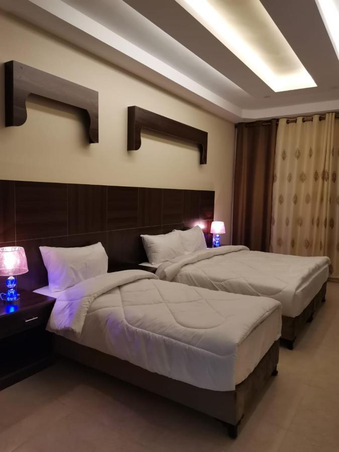 Nice View Hotel فندق الأطلالة الجميلة للعائلات فقط Aqaba Bagian luar foto