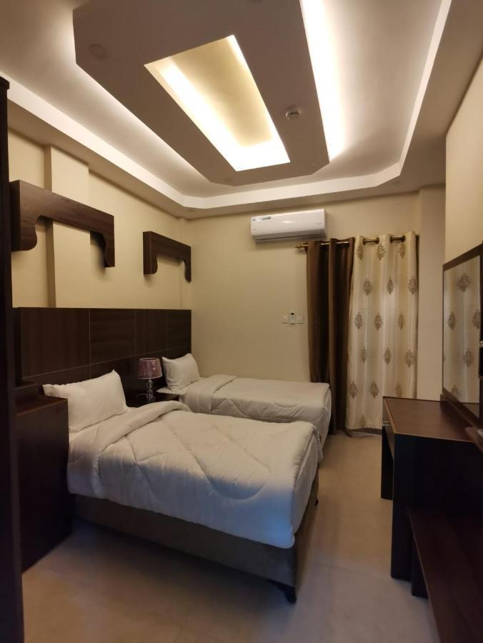 Nice View Hotel فندق الأطلالة الجميلة للعائلات فقط Aqaba Bagian luar foto